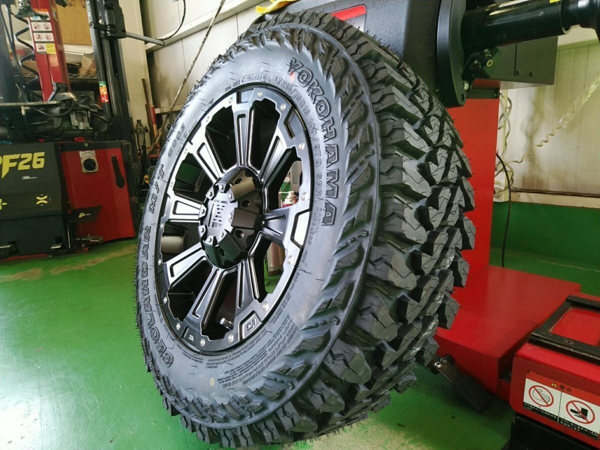 200系 ハイエース レジアスエース LEXXEL DeathRock ヨコハマ ジオランダー MT G003 215/70R16 タイヤホイール16インチ拍卖