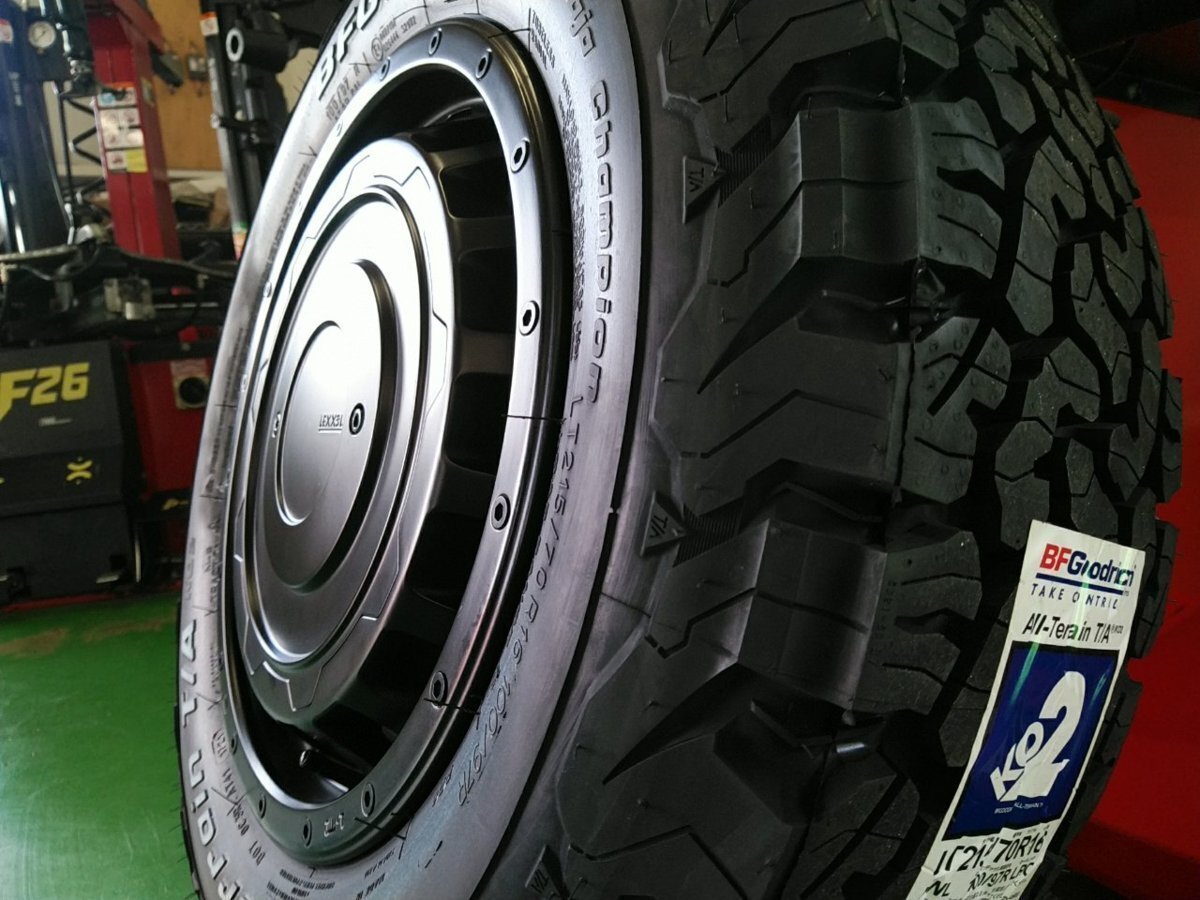 ジムニー シエラ JB74 タイヤホイール 4本セット BFGoodrich 215/70R16 225/70R16 225/75R16 LEXXEL SwaGGer Old style拍卖