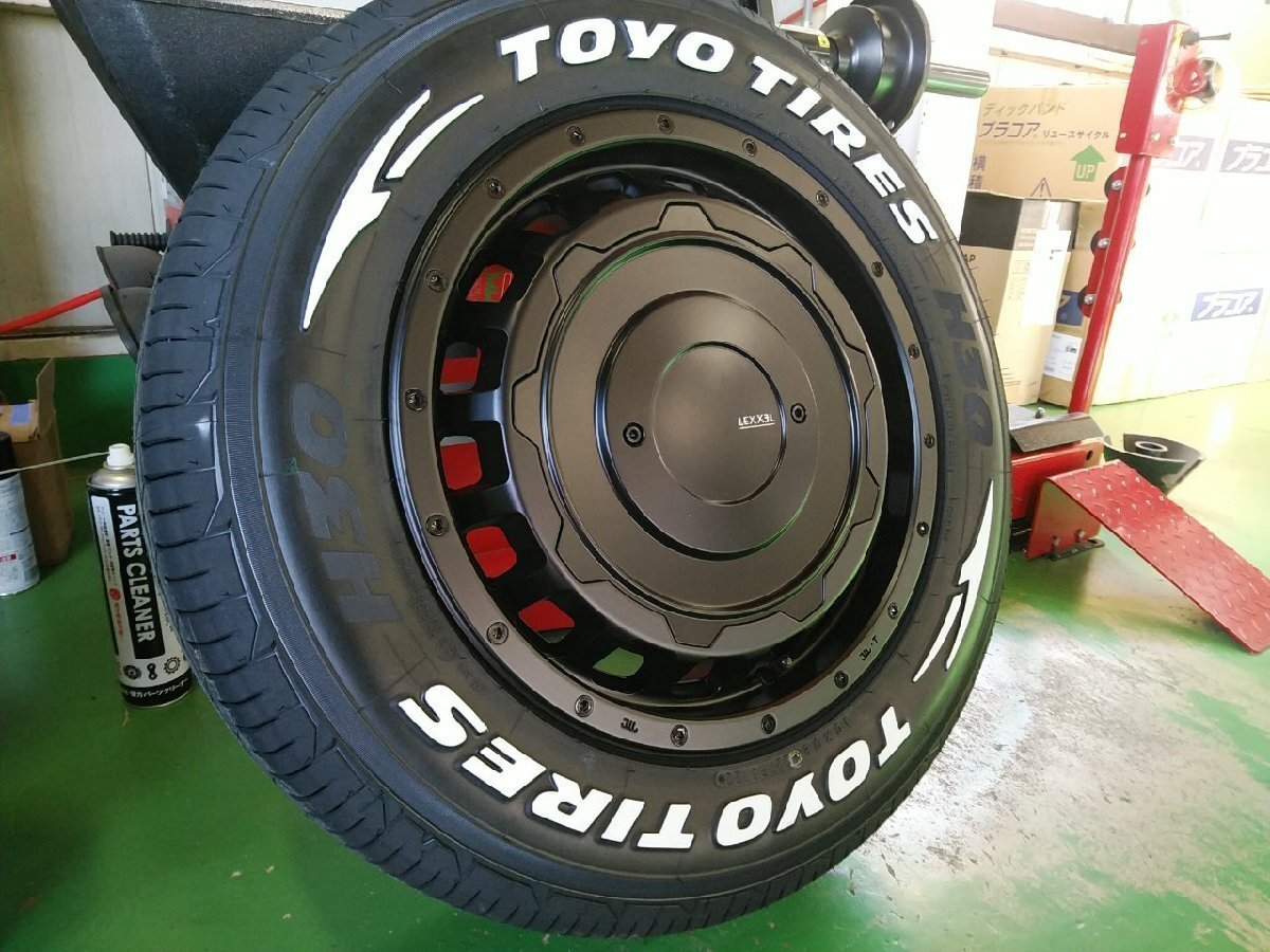NV350 キャラバン タイヤホイールセット 車検対応 トーヨータイヤ H30 215/65R16 16インチ SwaGGer Oldstyle 新品4本セット拍卖