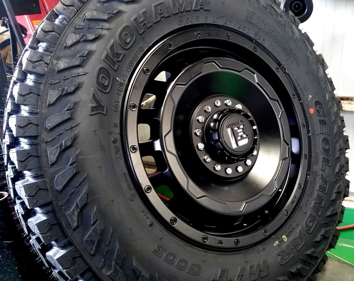 デリカ D5 エクストレイル RAV4 クロスロード ヨコハマ ジオランダー MT G003 215/70R16 タイヤホイールセット 16インチ マッドタイヤ拍卖