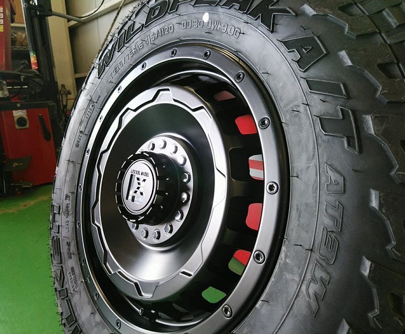 デリカD5 RAV4 エクストレイル CX5 タイヤホイール 16インチ SwaGGer 225/75R16 235/70R16 ファルケン WILDPEAK A/T03W拍卖