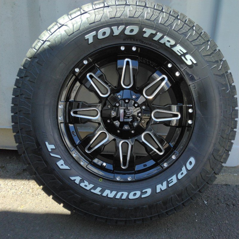 ランドクルーザー 250 ランクル250 タイヤホイール 4本 17インチ LEXXEL Balano バレーノ TOYO オープンカントリー AT3 265/70R17拍卖