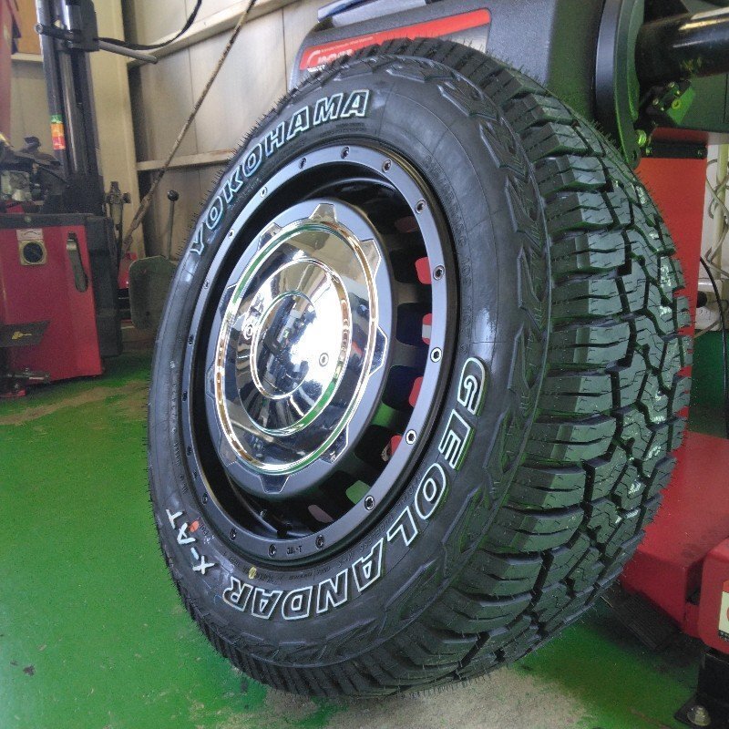 車検対応 ハイエース200系 タイヤホイールセット 新品 4本セット ヨコハマ ジオランダー X-AT 215/65R16 16インチ SwaGGer Oldstyle拍卖