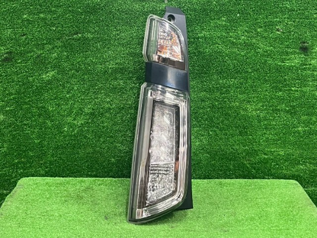 ホンダ N WGN JH1 JH2 テールランプ左 33550-T6G-J01拍卖