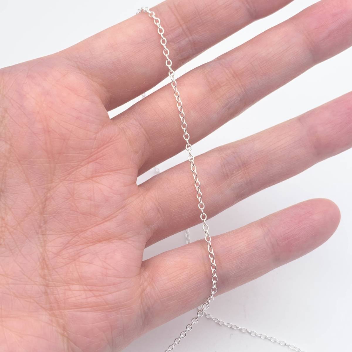 S100-W ニッケルフリー 極細 あずきチェーン 真鍮 ホワイトシルバー 2x1.5mm 2メートル拍卖