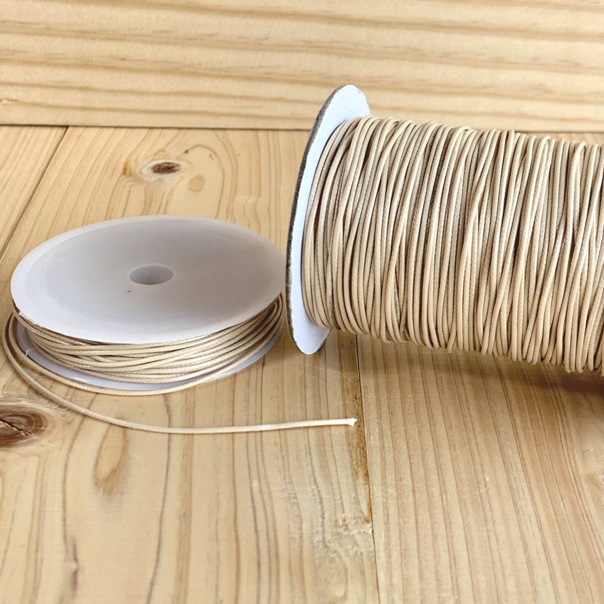ハンドメイド クラフト パーツ 【10mカット】 ワックスコード 紐 ∞細め∞ ミルクティー 紐アレンジ拍卖