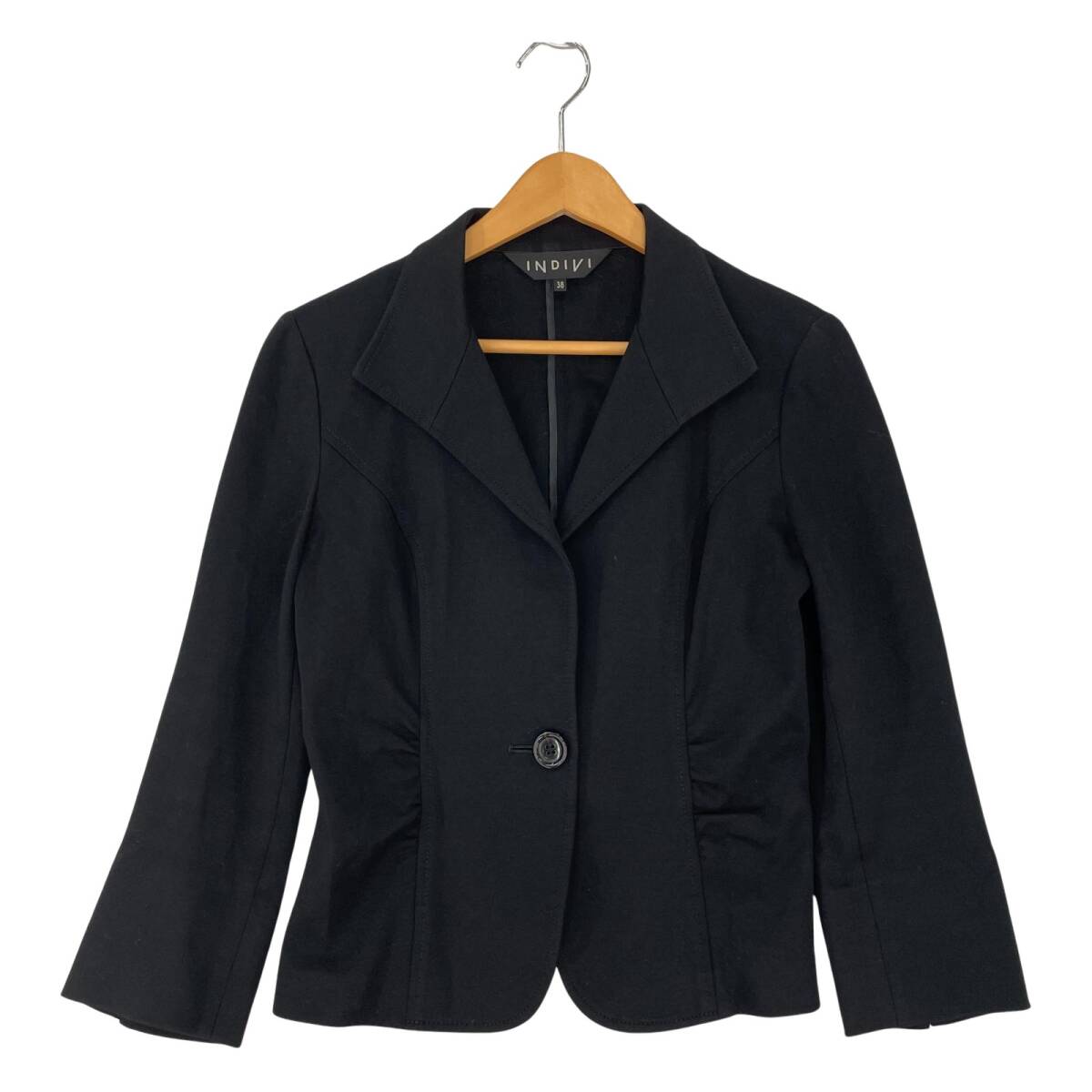INDIVI インディヴィ ギャザー テーラードジャケット size38/ブラック拍卖