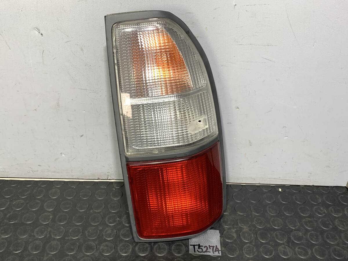 90系/95系 ランドクルーザー ランクル PRADO プラド 後期 紅白 テールランプ テールライト 右側 運転席側 KOITO 60-88 トヨタ純正拍卖