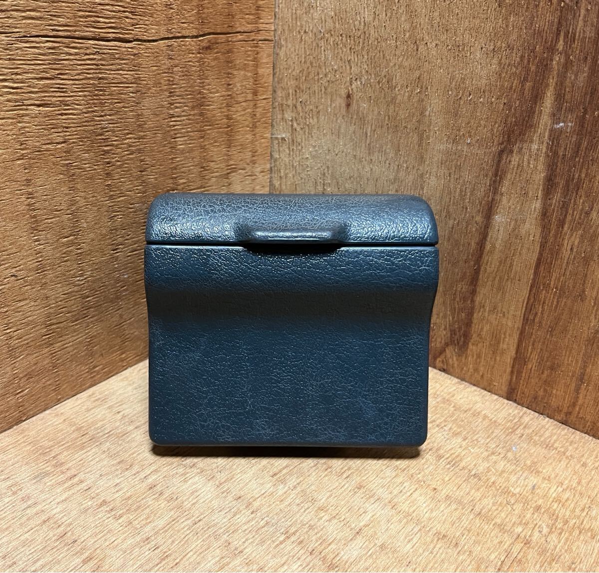 UD トラックス / UD純正品 / ビッグサム ビックサム / コンドル 純正 灰皿 運転席側 右側拍卖