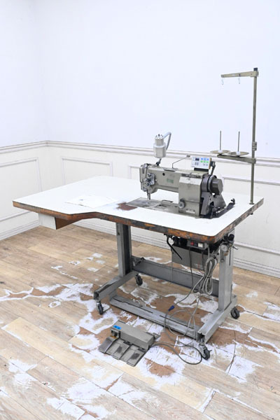 C241 工場閉鎖による買取品 他にも多数出品 ミツビシ LU2-410 総合送りミシン 工業用ミシン 拍卖