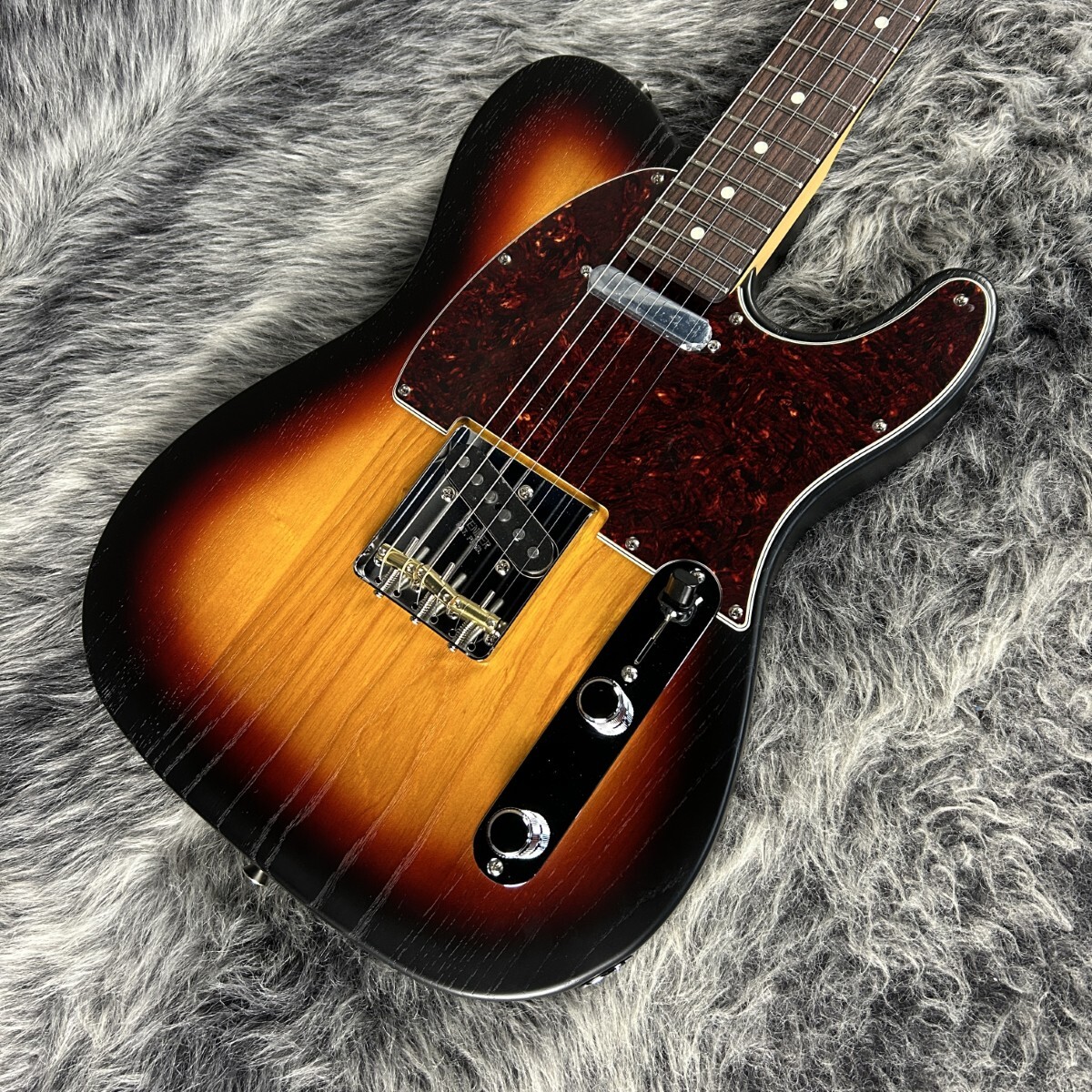Fender Made in Japan Limited Telecaster Raw Ash Rosewood Fingerboard 3 Color Sunburst 【チョイ傷特価品】拍卖