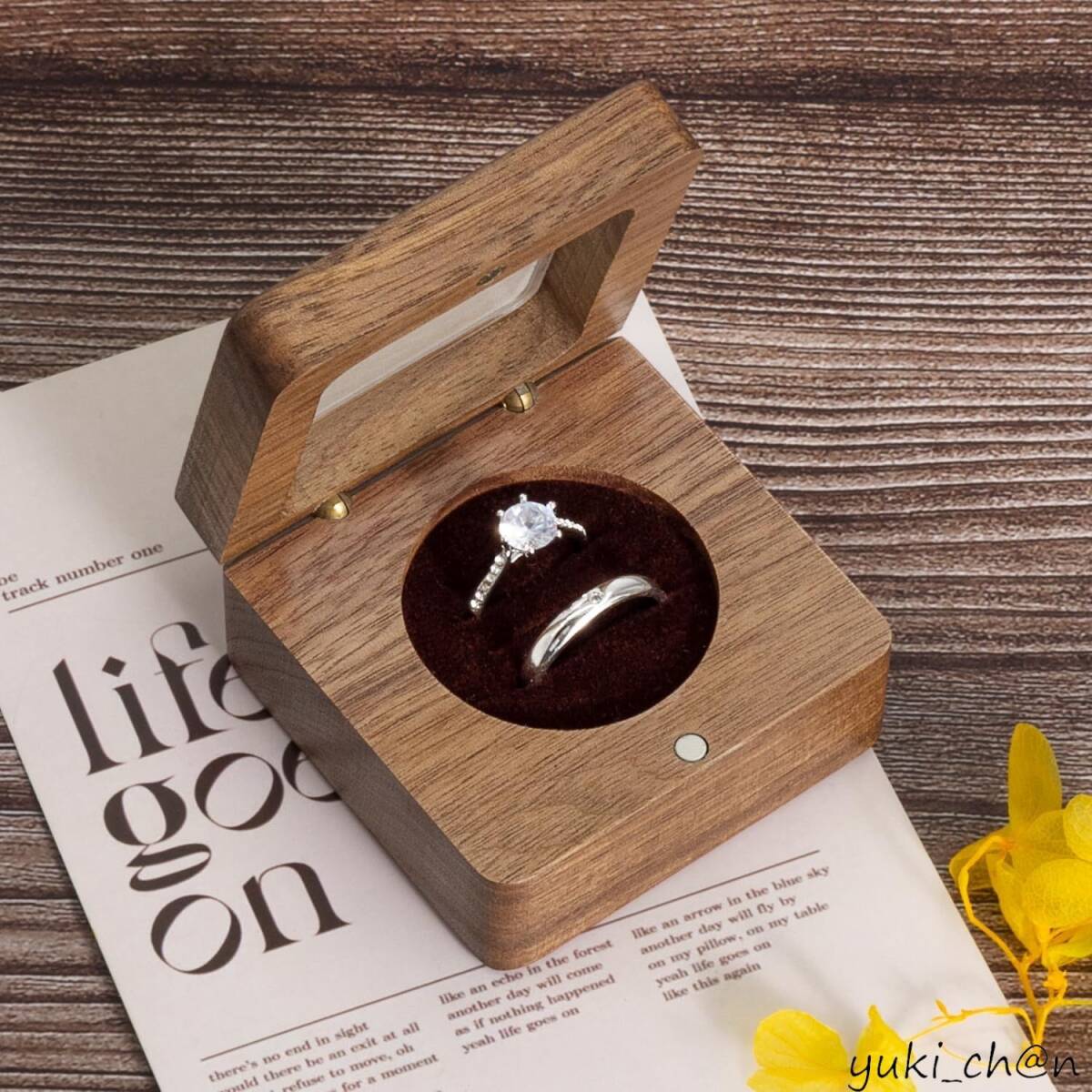 リングボックス ベアラー ピロー ホルダー リングホルダー 指輪 ケース 木製 ウォルナット 2スロット 結婚式 記念日 婚約 四角形 シンプル拍卖