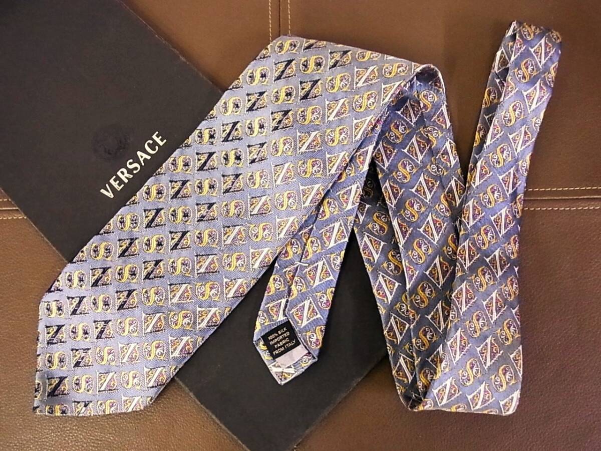 ●5-3450●在庫処分SALE●ヴェルサーチ【VERSACE】【総ロゴ】ネクタイ拍卖