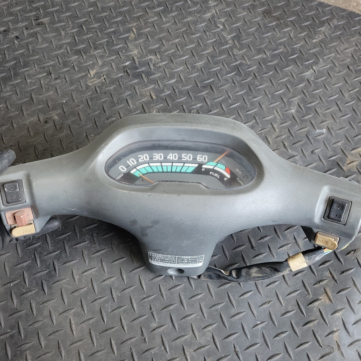 ホンダ AF16タクト メーターカウル メーター拍卖