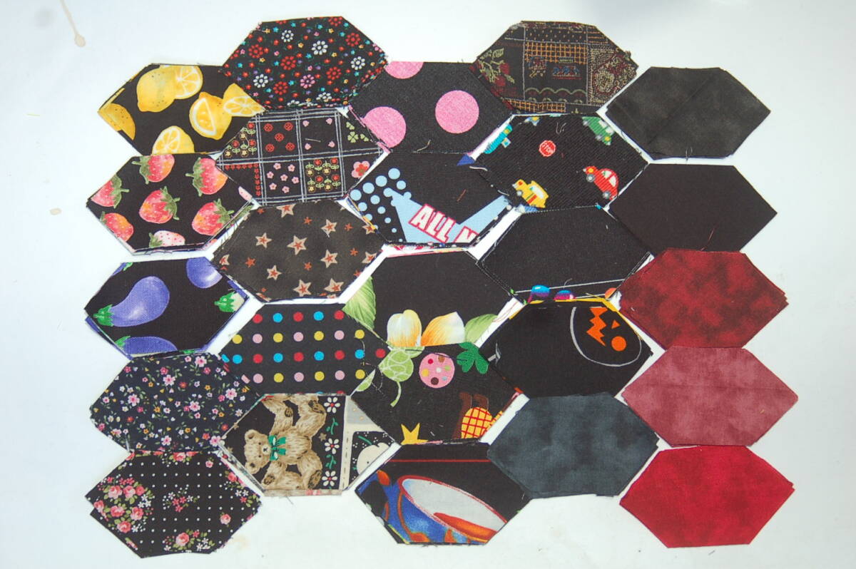 カットクロス パッチワーク用 細長六角形22㎜ 125枚 №56-6拍卖