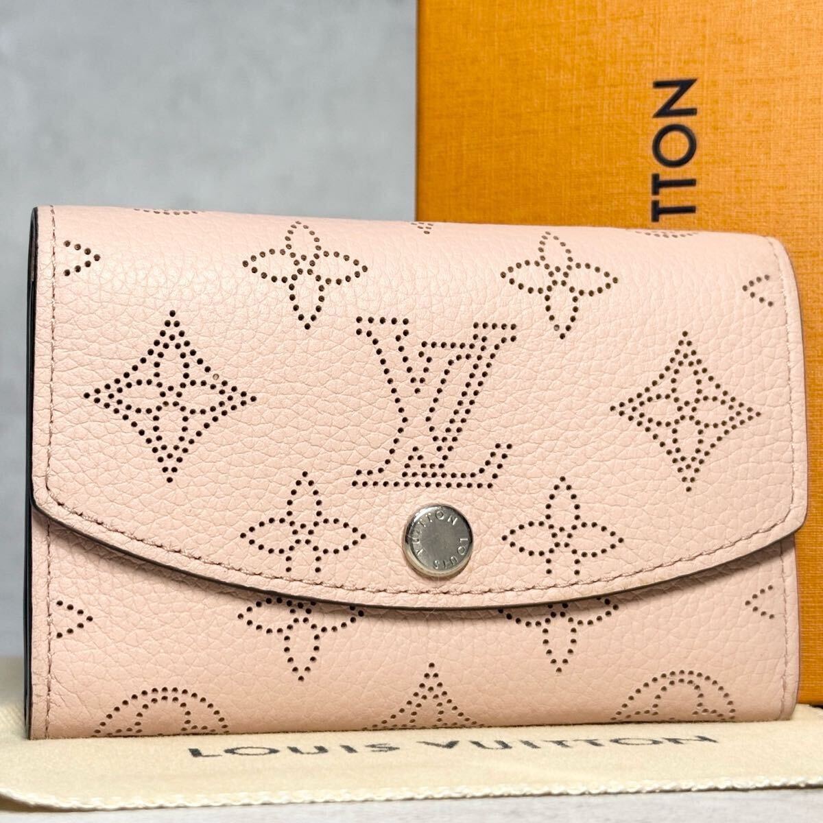 【新品同様/激レア/入手困難】 ルイヴィトン モノグラム マヒナ マグノリア ポルトモネ・アナエ コインケース カードケース 財布 M64050拍卖