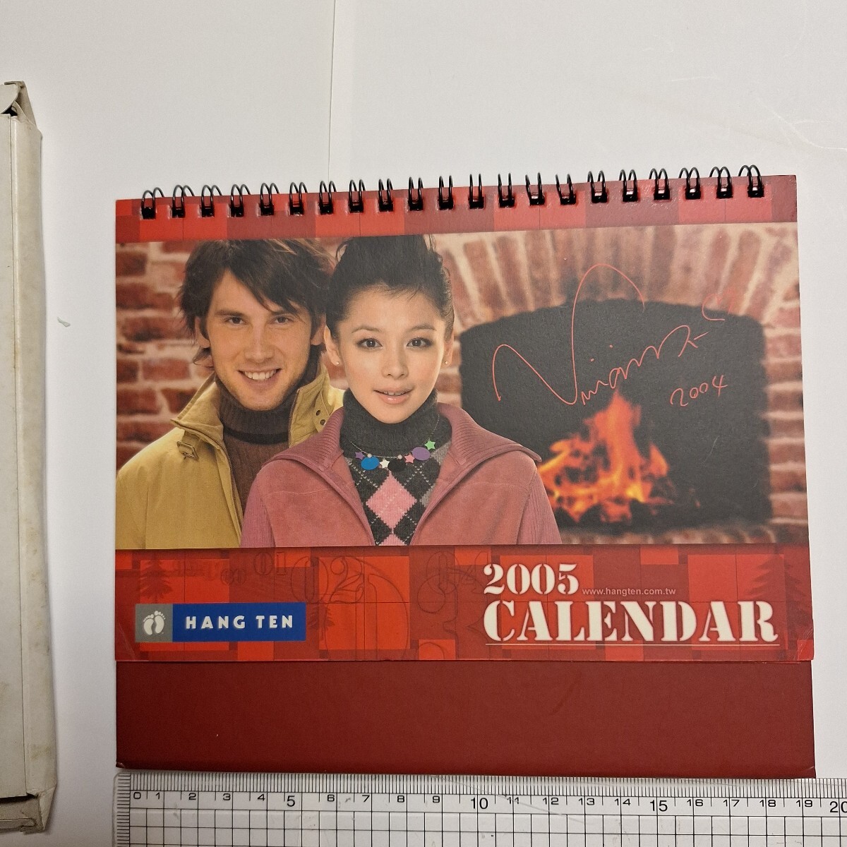 レア貴重☆ビビアン・スーHANG TEN2005卓上カレンダー☆ビビアンスーvivian hsu台湾アーティストアイドルブラックビスケッツ拍卖