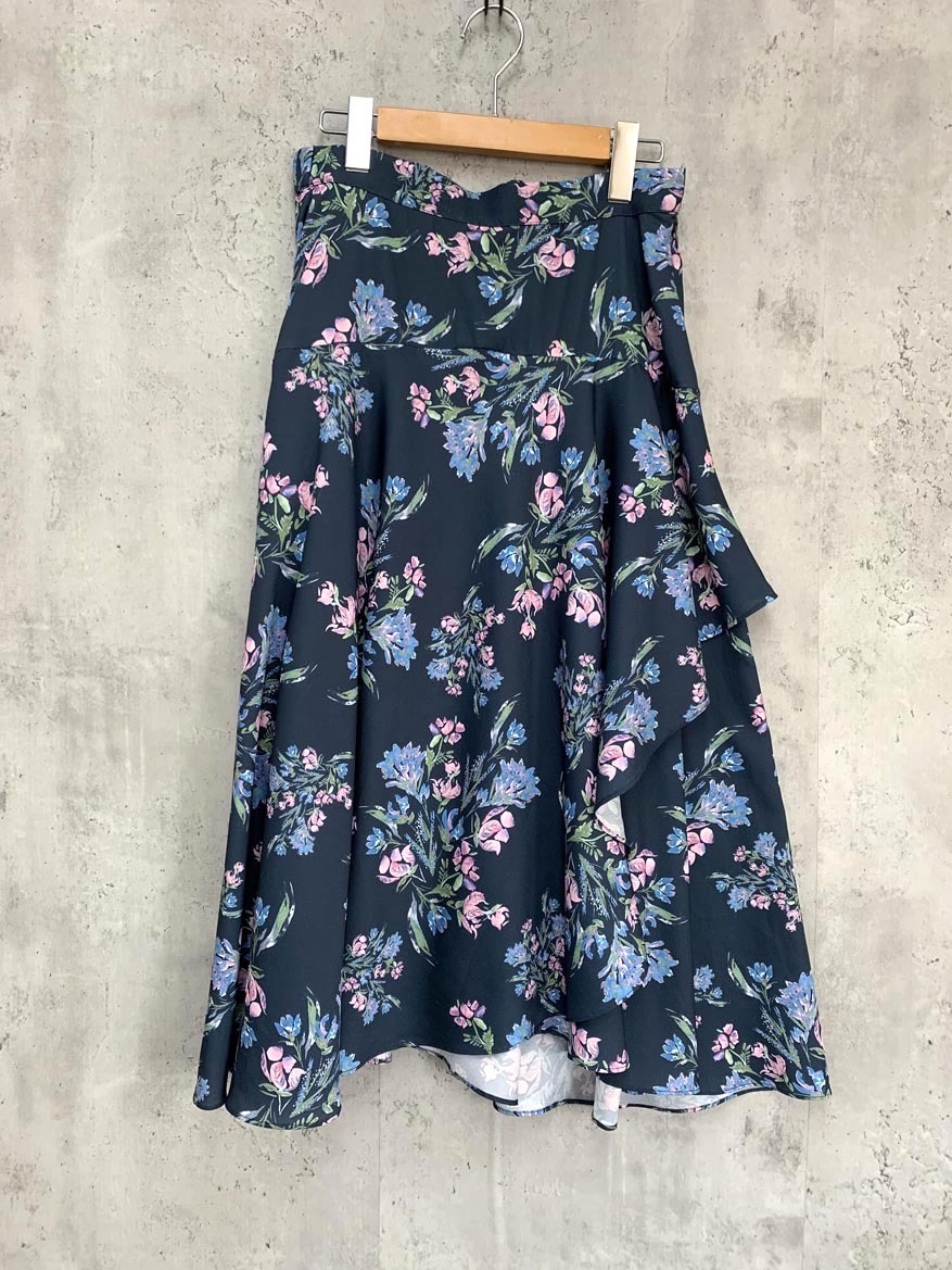 ゆうパケットOK URBAN RESEARCH ROSSO アーバンリサーチロッソ フラワープリント 花柄 フリル フレア スカート sizeF/紺 ■◇拍卖