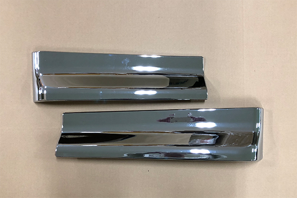 ■新品⇒新品⇒日野 新型17 メッキ フェンダーパネル 左右セット 平成14年1月~17新型 RAN-9拍卖