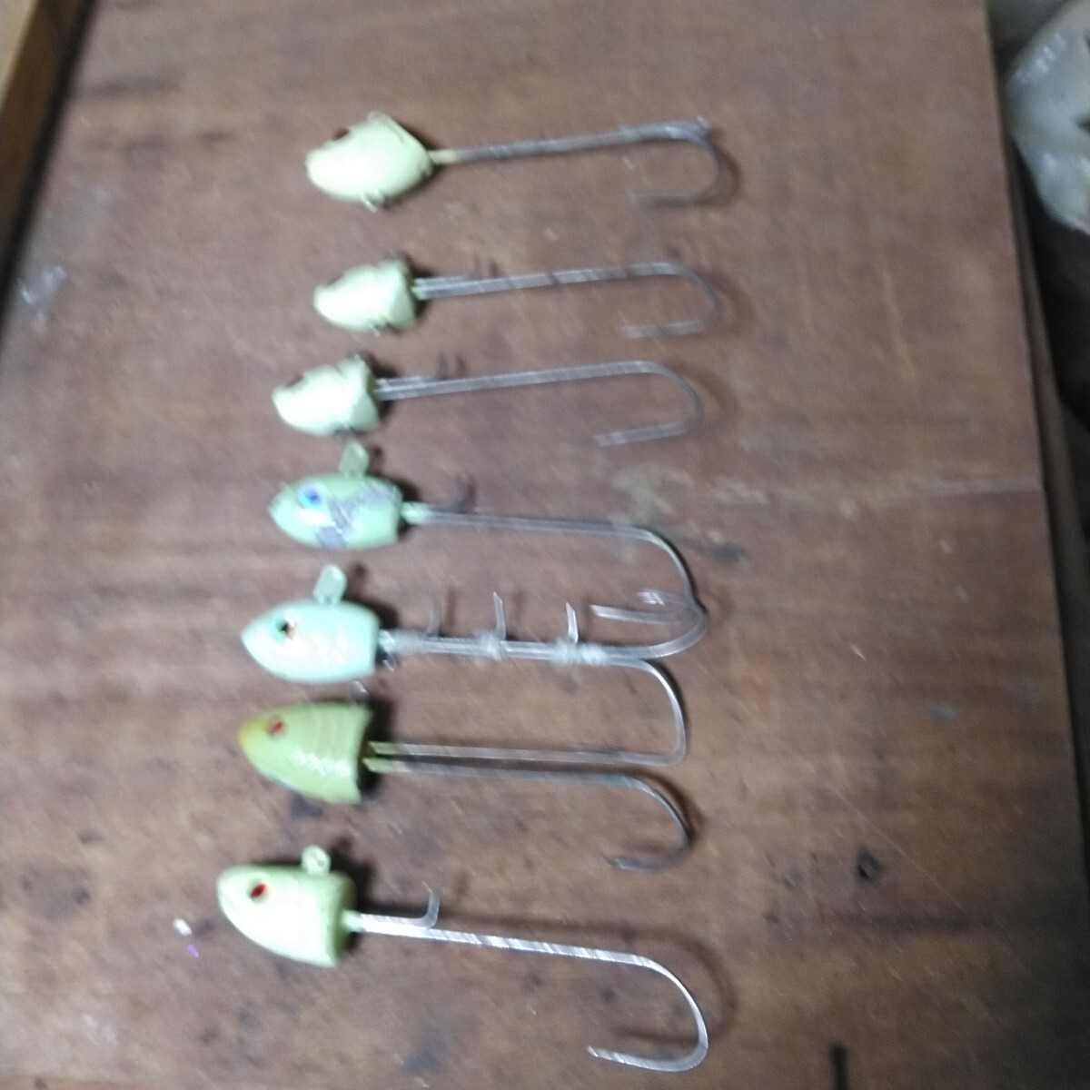 メーカー色々中古船タチウオテンヤ一番上が50号以下30号6個セット格安出品です。拍卖