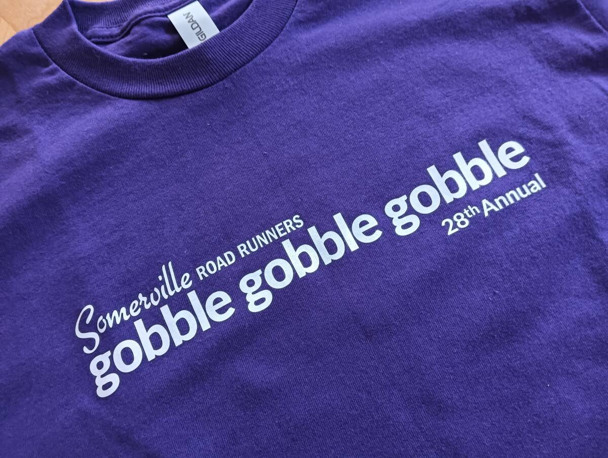 ★Somerville Road Runners ”gobble gobble gobble" 28th Thanksgiving Road Race★長袖Tシャツ US:Sサイズ パープル 新品・未使用 拍卖