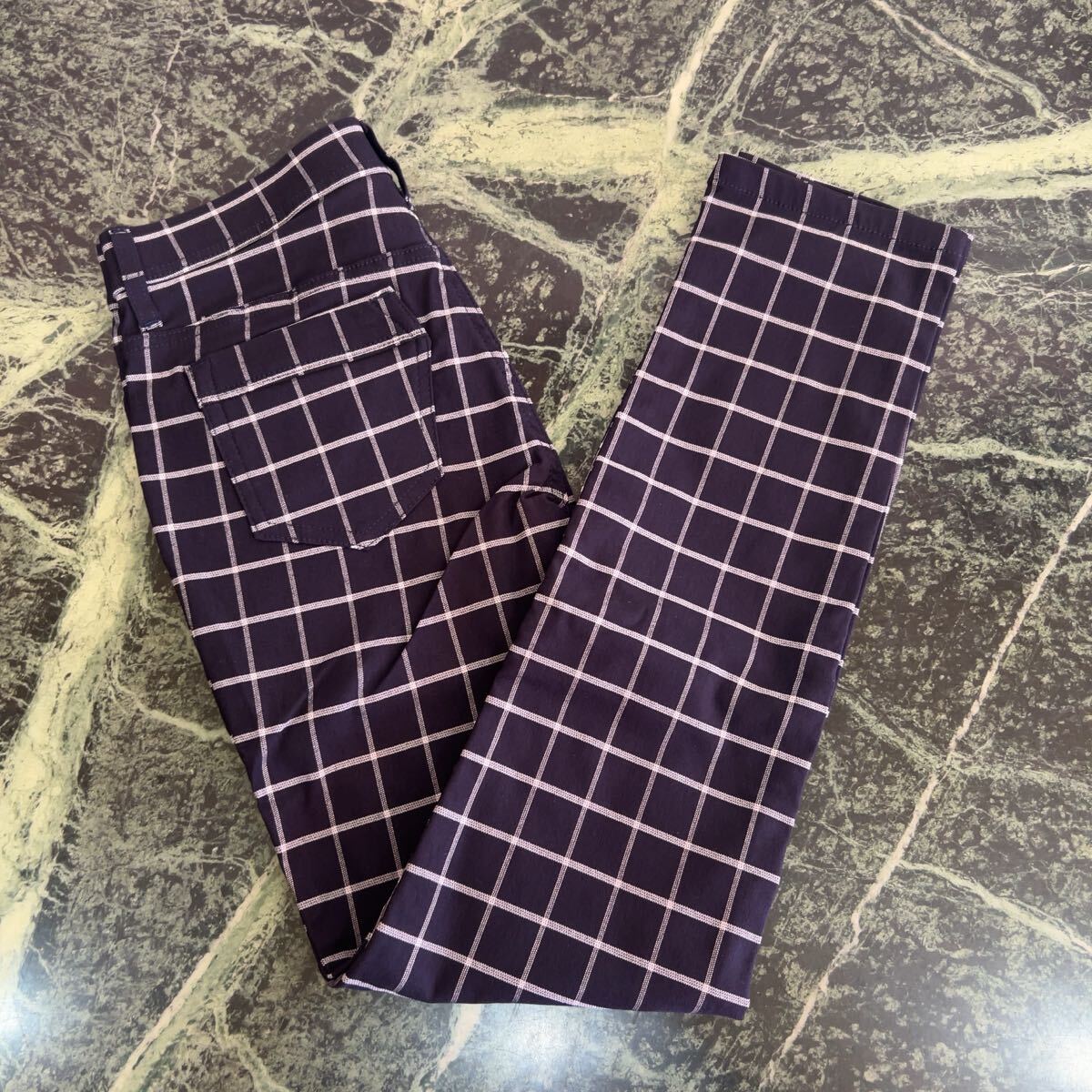 【極美品】デザインストレッチパンツ★レギパン Mサイズ程度 ネイビー チェック柄 紺色 白 ウエストゴム レディース レギンスパンツ拍卖