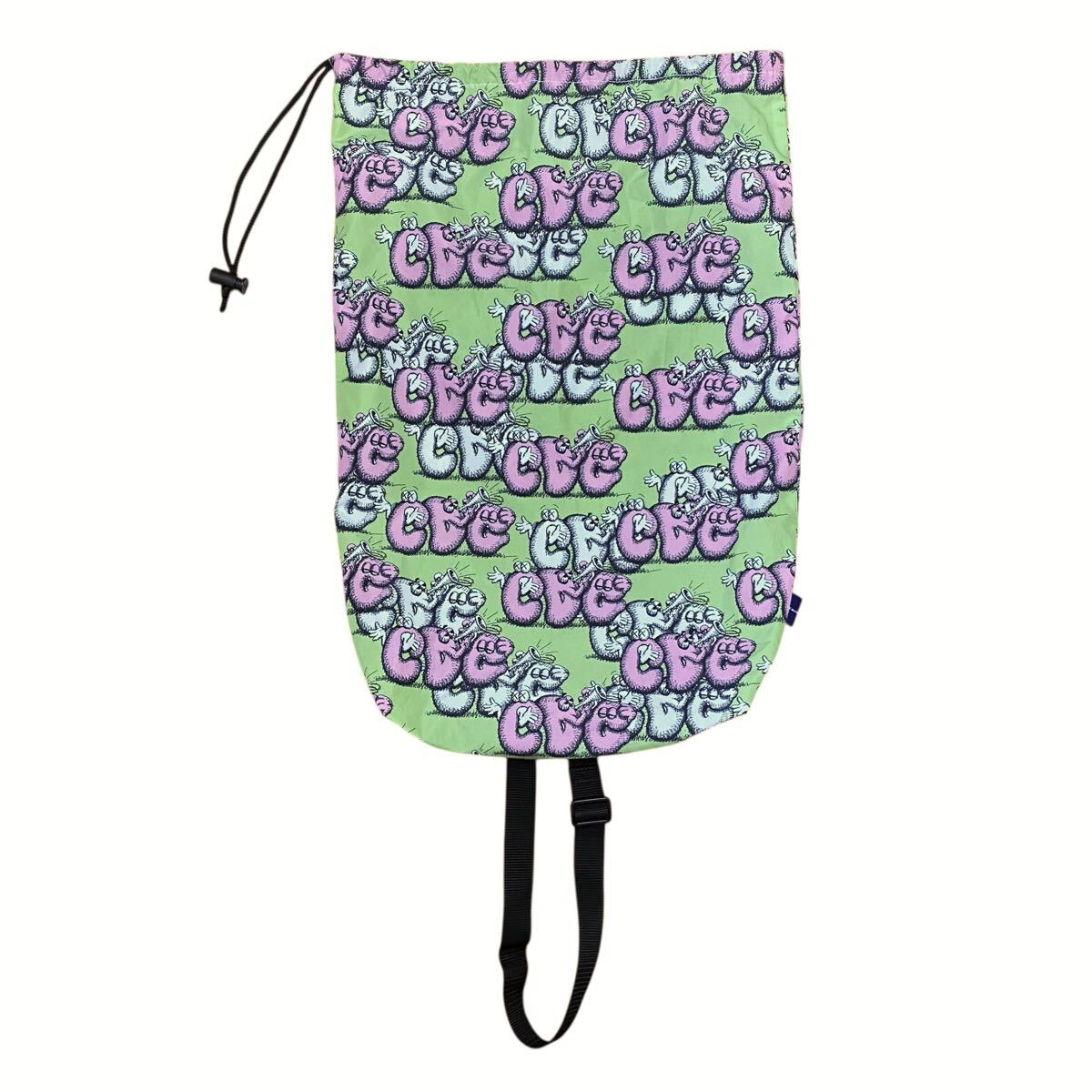 【KAWS カウズ コムデギャルソンシャツ COMME des GARCONS SHIRT CDG アートグラフィック ワンショルダーバッグ グリーン】拍卖