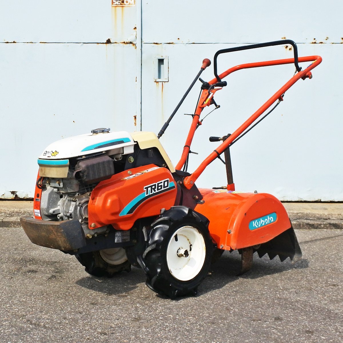 【富山】クボタ 管理機 TR60 土の助Jr 未整備 作業幅約550㎜ 5.5馬力 正逆転 耕運機 耕うん機 ガソリン 家庭菜園 野菜 畑 倉庫内保管中古拍卖