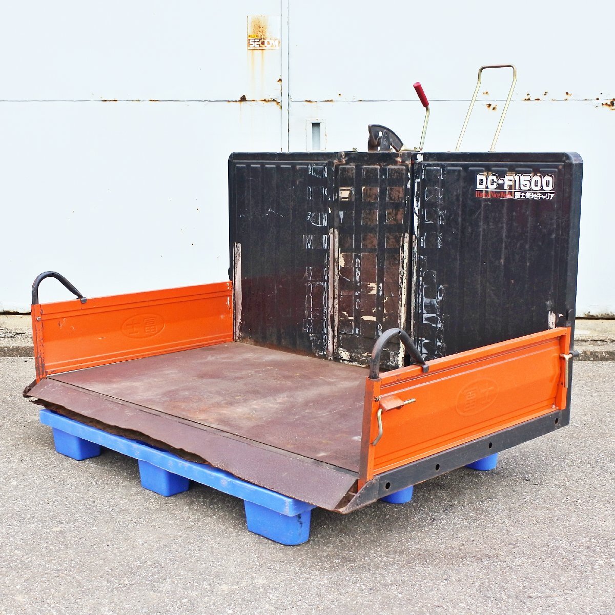 【富山】富士 整地キャリア DC-F1500 トラクター ダンプ キャリー 荷台 除雪 肥料 散布 土運 バケット 排土 運搬 3点リンク 倉庫保管 中古拍卖
