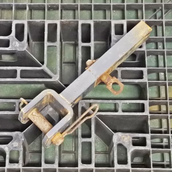 【富山】トラクター用 牽引ヒッチ 全長345㎜ GB20 ドローバーヒッチ トラクター パーツ アタッチメント 部品 金具 けん引 倉庫内保管 中古拍卖