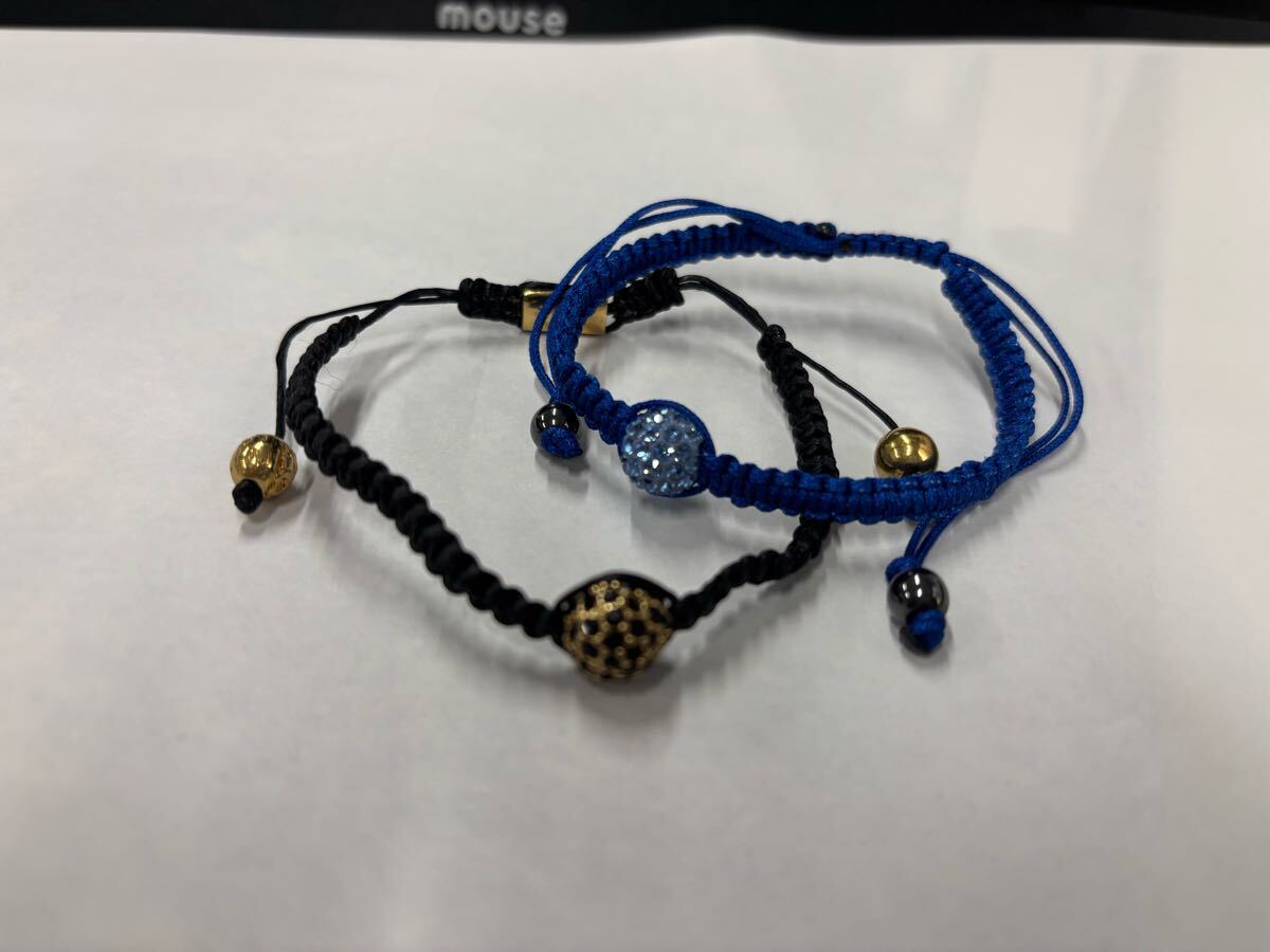 新品未使用 ハンドメイド編み込みカラーストーン付き ミサンガ ブルー&.ブラック 2本セット拍卖