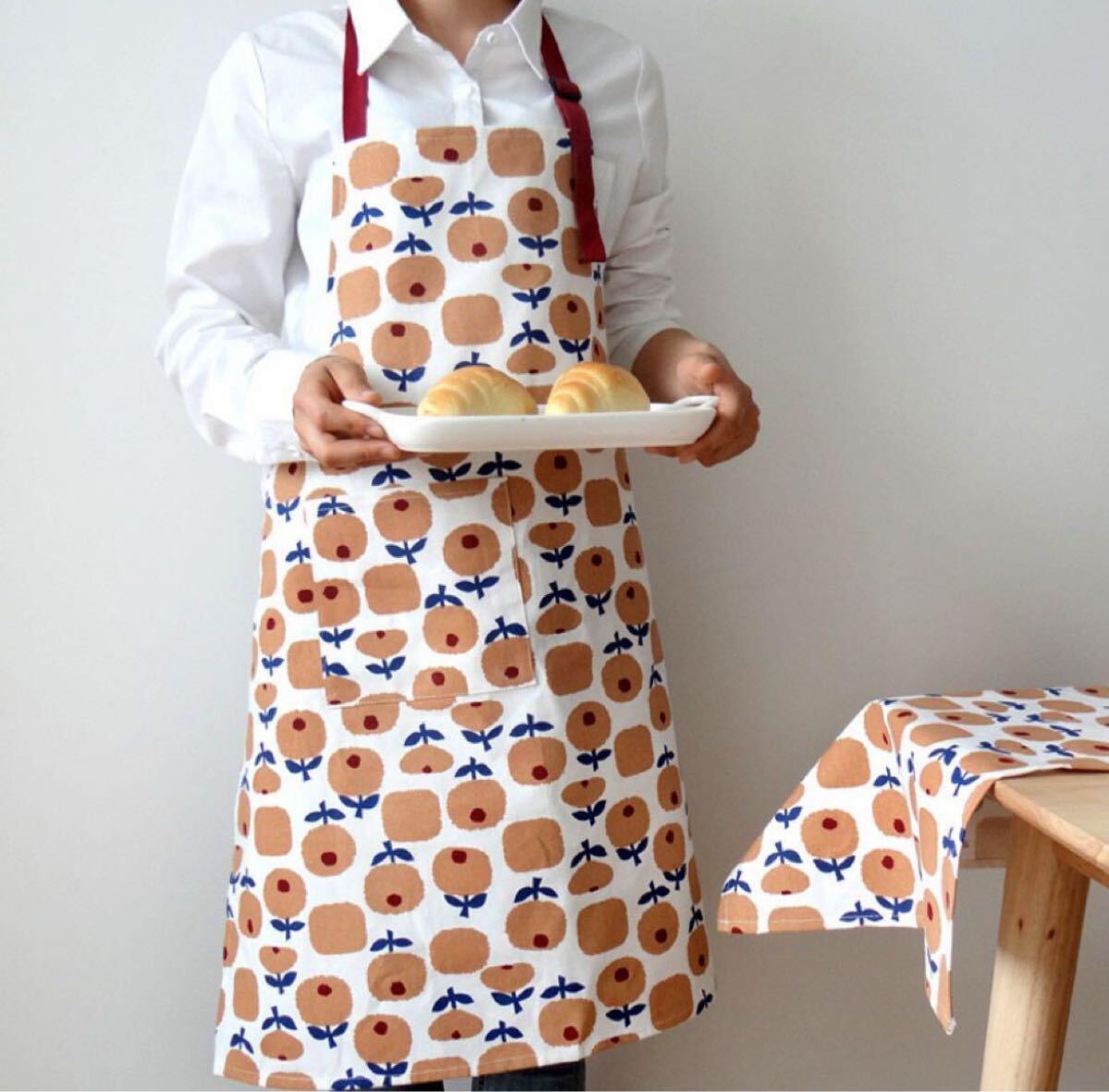 エプロン 北欧 首掛け 花柄 フラワーりんご ベージュ 厚手カフェおしゃれ料理 レディース綿リネン キッチン雑貨 Finlayson風 Marimekko風拍卖