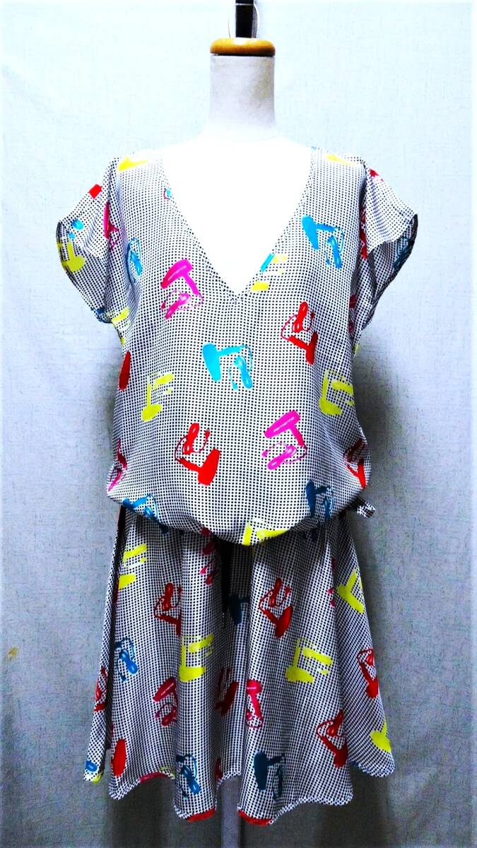 送料無料!Fornarina ドライヤー柄POPなセットアップ(M)¥6万拍卖