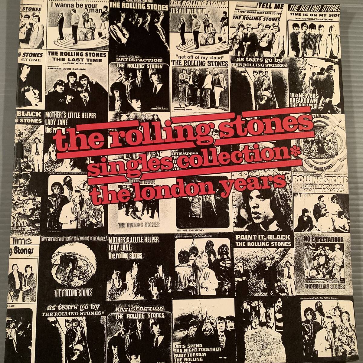 ブックレット(ディスコグラフィー)〓『ローリング・ストーンズ/シングル・コレクション』の72頁豪華カタログ本〓良好品!拍卖