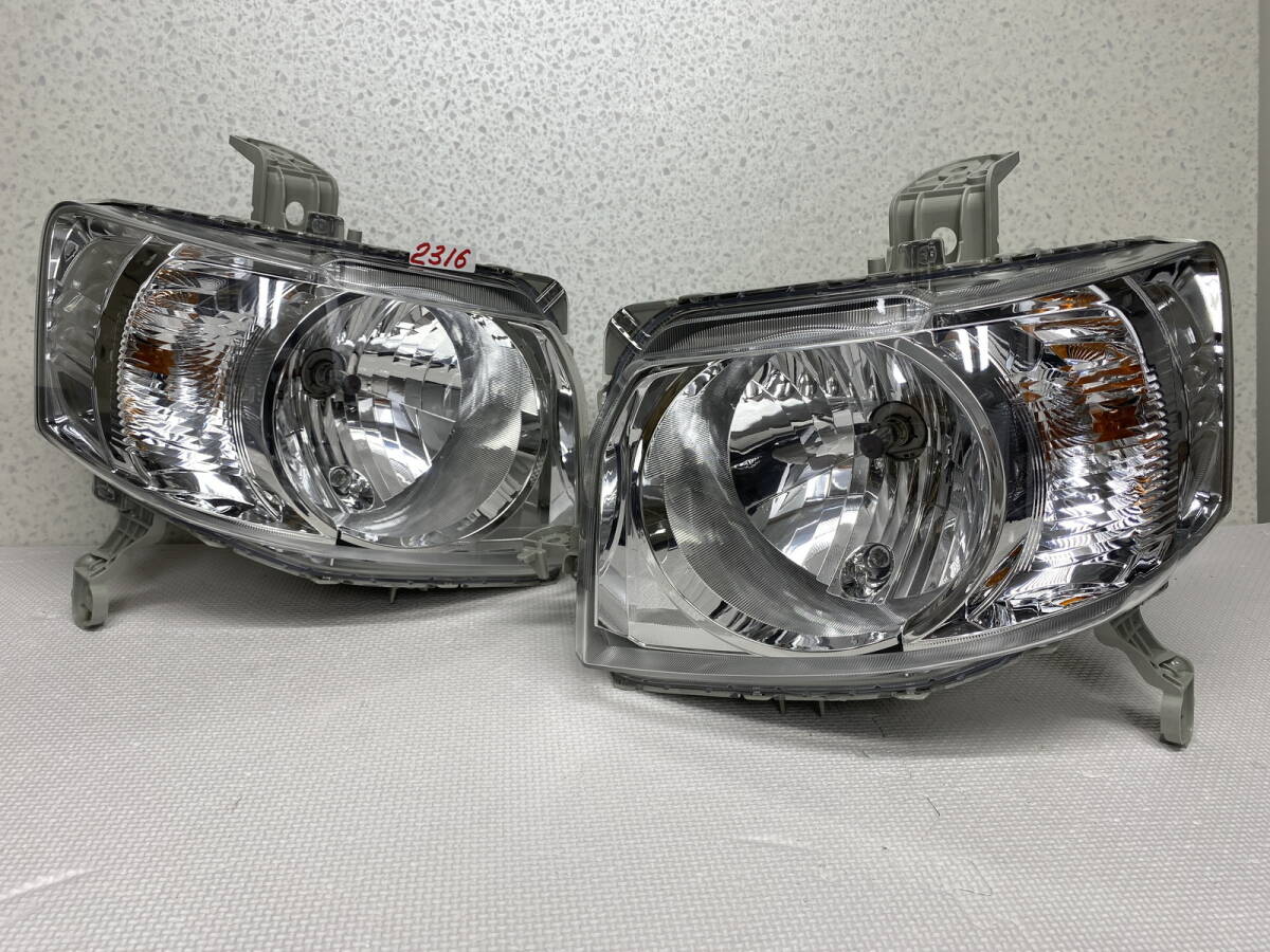 2316 * 新品のように見えます。 * N-BOX JF1 JF2 コーティング済 前期 ハロゲンライト 左右 SET P9911拍卖