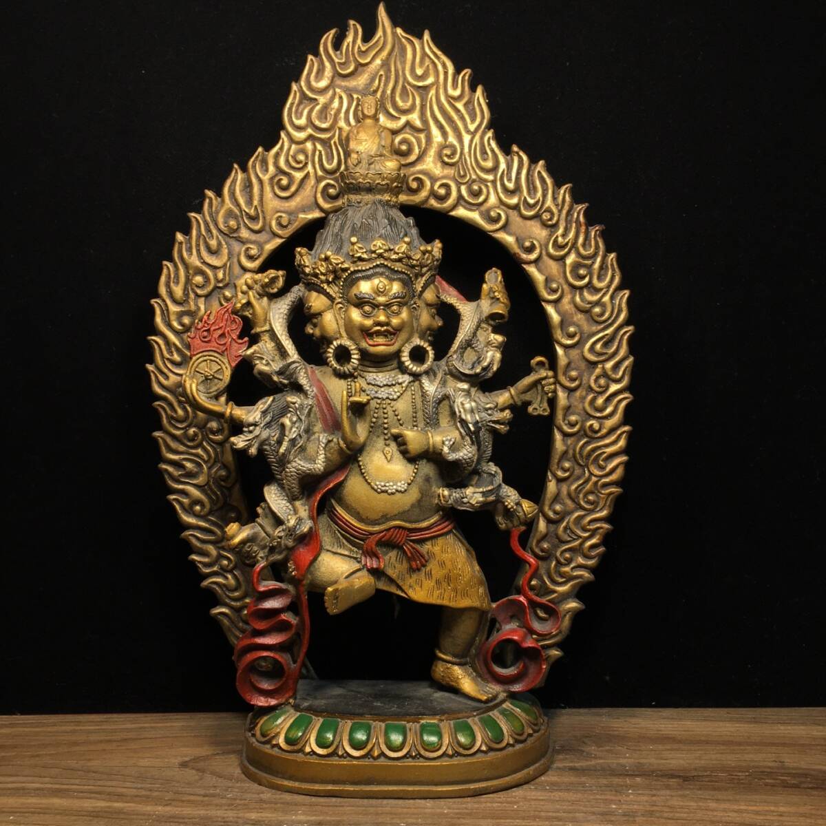 早期收集 古銅流金彫 金剛擺件 文案置物 密宗古仏像 供養品 仏像 仏教古美術 極細工 古賞物 古美味 中国唐物 時代物 骨董 中国古美術拍卖