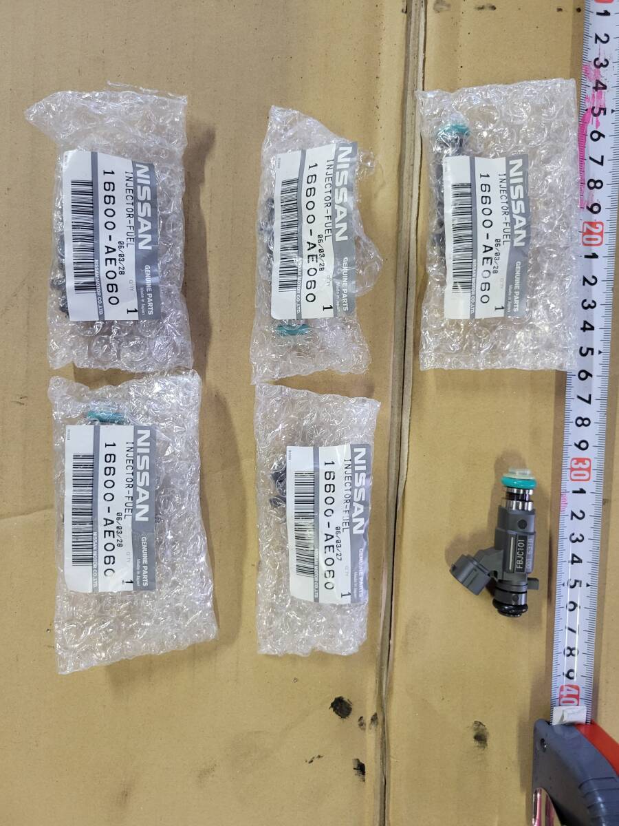 日産インジェクター新品です、品番確認してご判断お願いいたします。拍卖