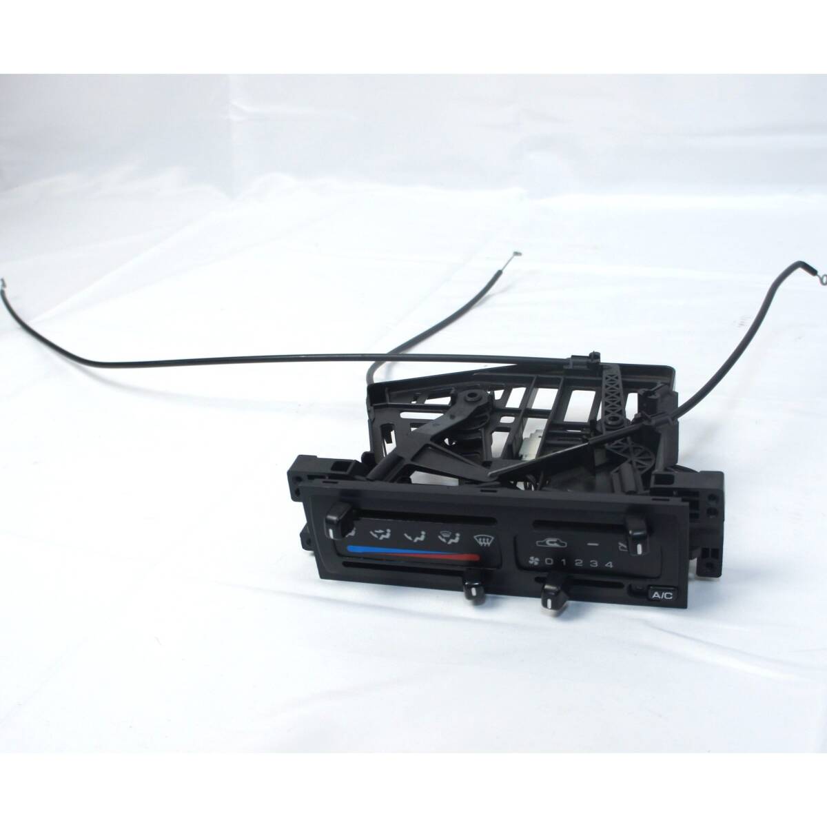 エアコンスイッチパネル QK30 クルー外し エアコンパネル マットブラック 日産 純正 @11337s拍卖
