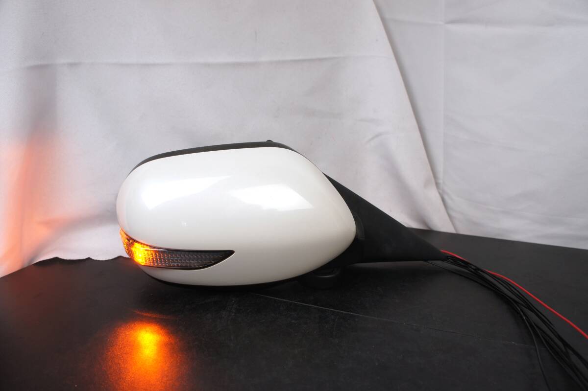 動作OK 運転席側 9P サイドミラー 37J ホワイト BP5 後期 D型 2.0GT レガシィ ウインカー 右 BP9 BPE BL5 BLE 参考 91031AG220WU @11503s拍卖