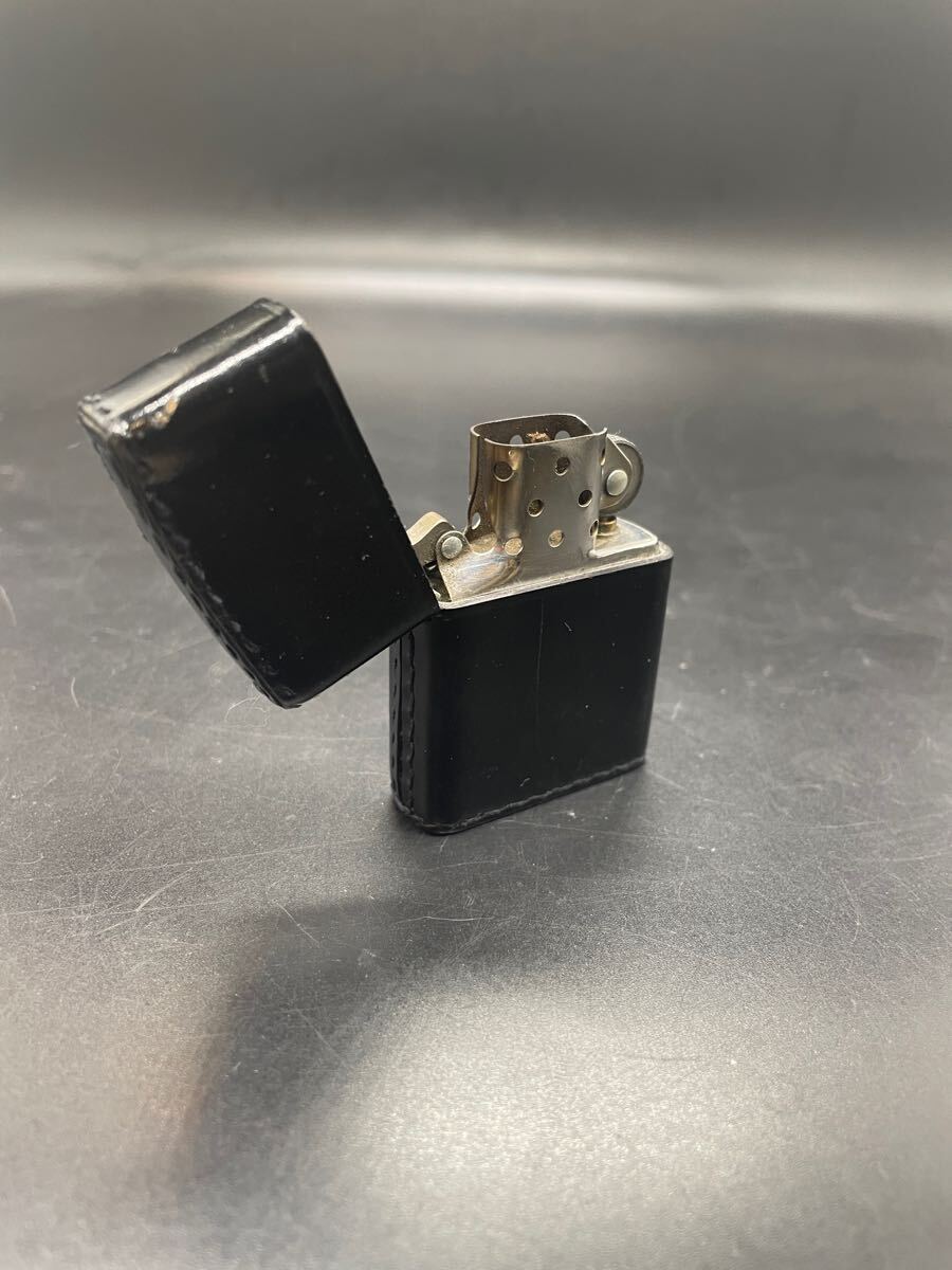 Zippo 【着火確認◯】ジッポー 革巻き コードバン革ケース入り オイルライター レザー 黒 喫煙具 22611レタパプラス拍卖