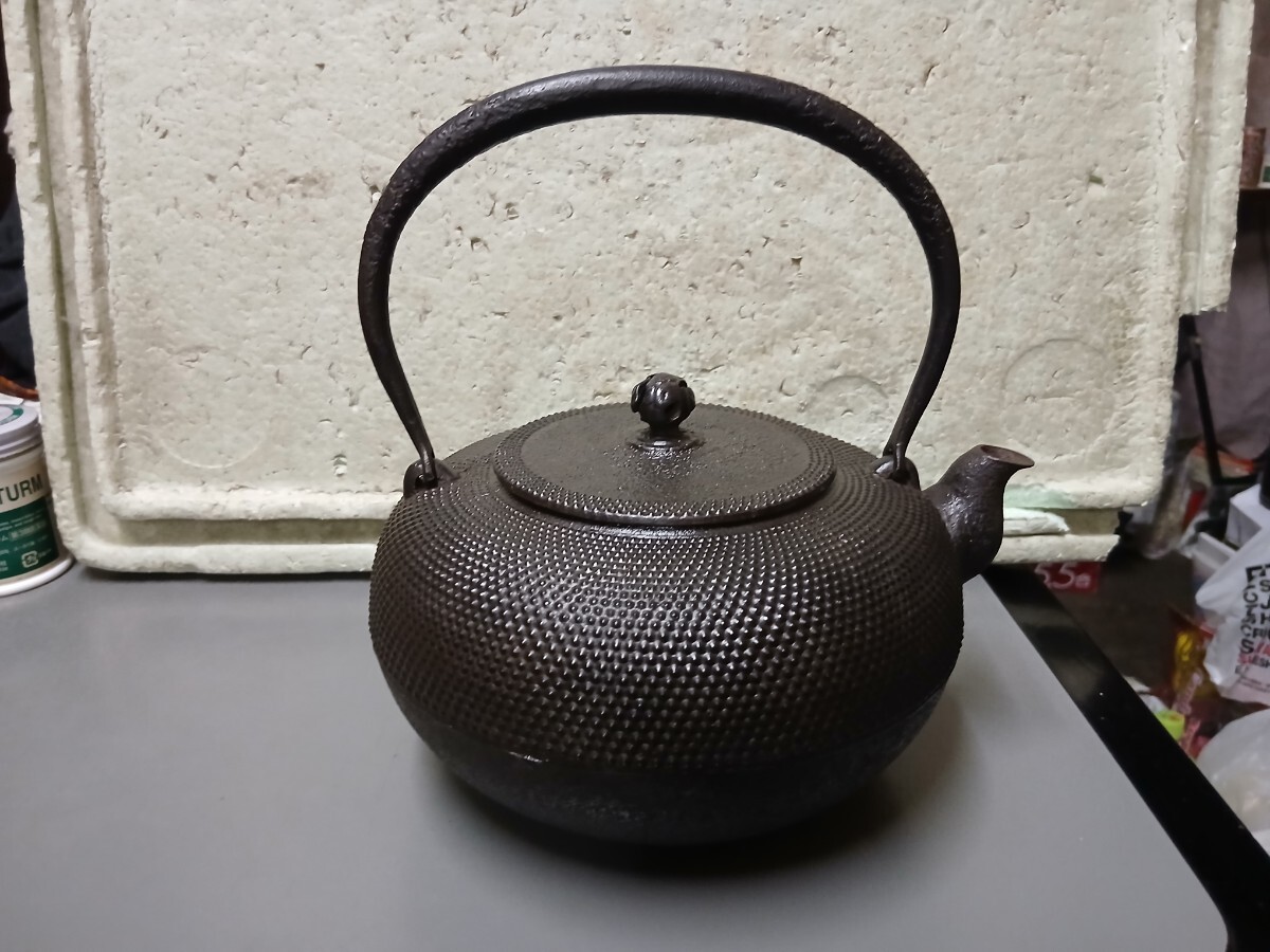 鉄瓶 砂鉄  南部鉄瓶  アンティーク 古い 約20センチ拍卖