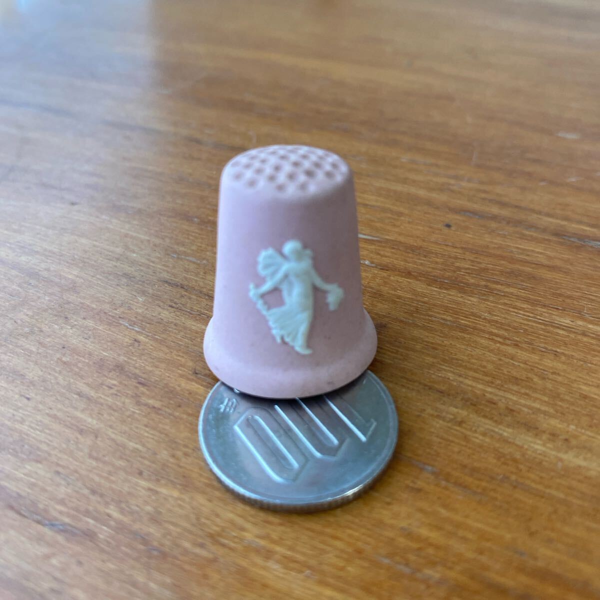 ウェッジウッド ダンシングアワー ピンクジャスパー シンブル 指貫 指ぬき拍卖