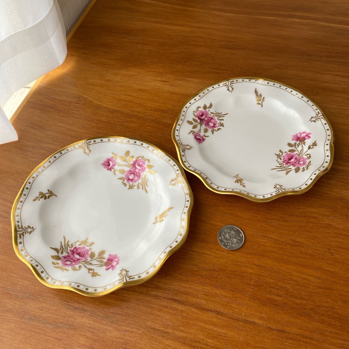 レア ロイヤルクラウンダービー ピンクストンローズ 15cm プレート 2枚拍卖