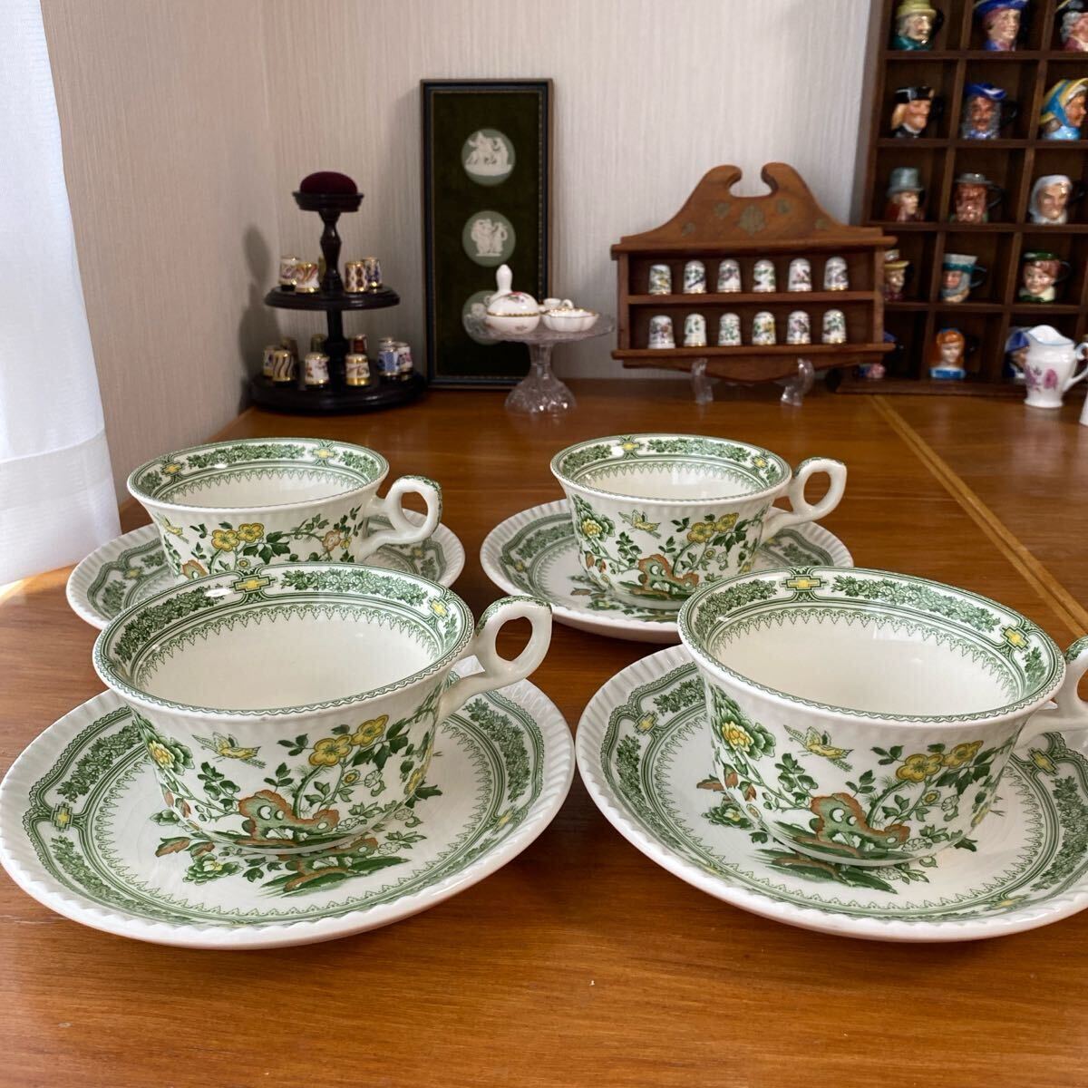 スペイン SAN CLAUDIO サンクラウディオ アイロンストーン モーニングカップ たっぷり飲める 強く美しい陶器  カップ ソーサー 4客拍卖