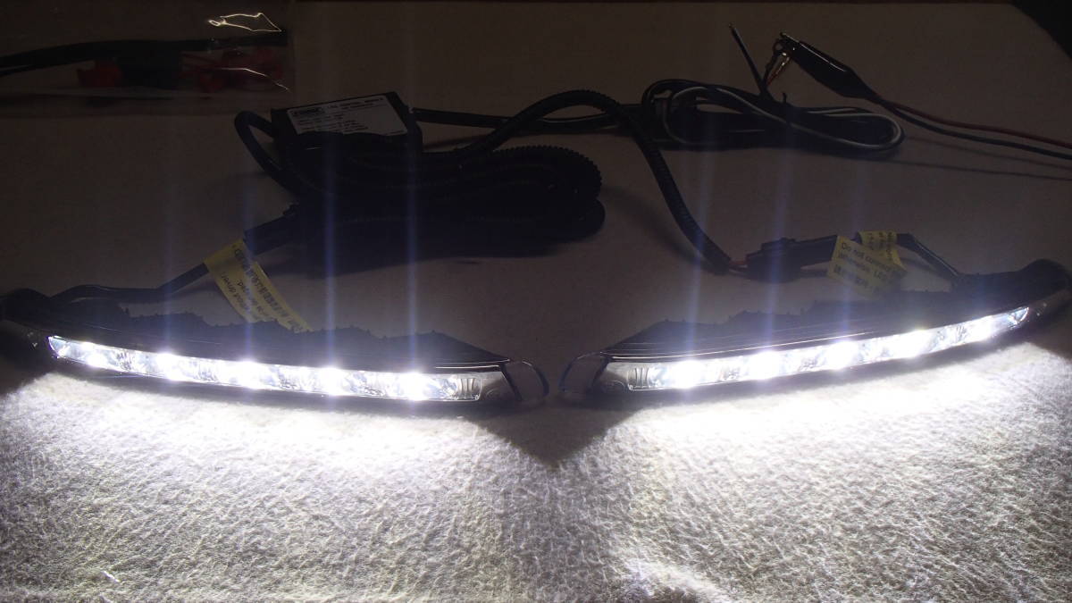 ESUSE 5 LED デイライト 5.8w/0.5w 白色 未使用品 BELLOF ベロフ拍卖