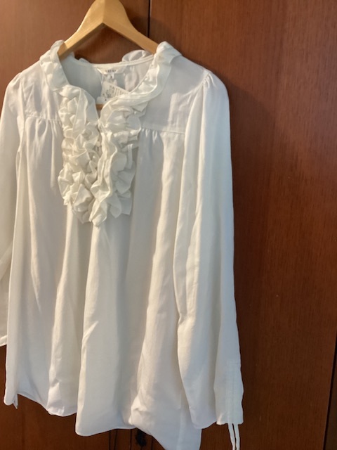 SEIZE (株)リベラル フェミニンライク ブラウス 新品未使用 拍卖