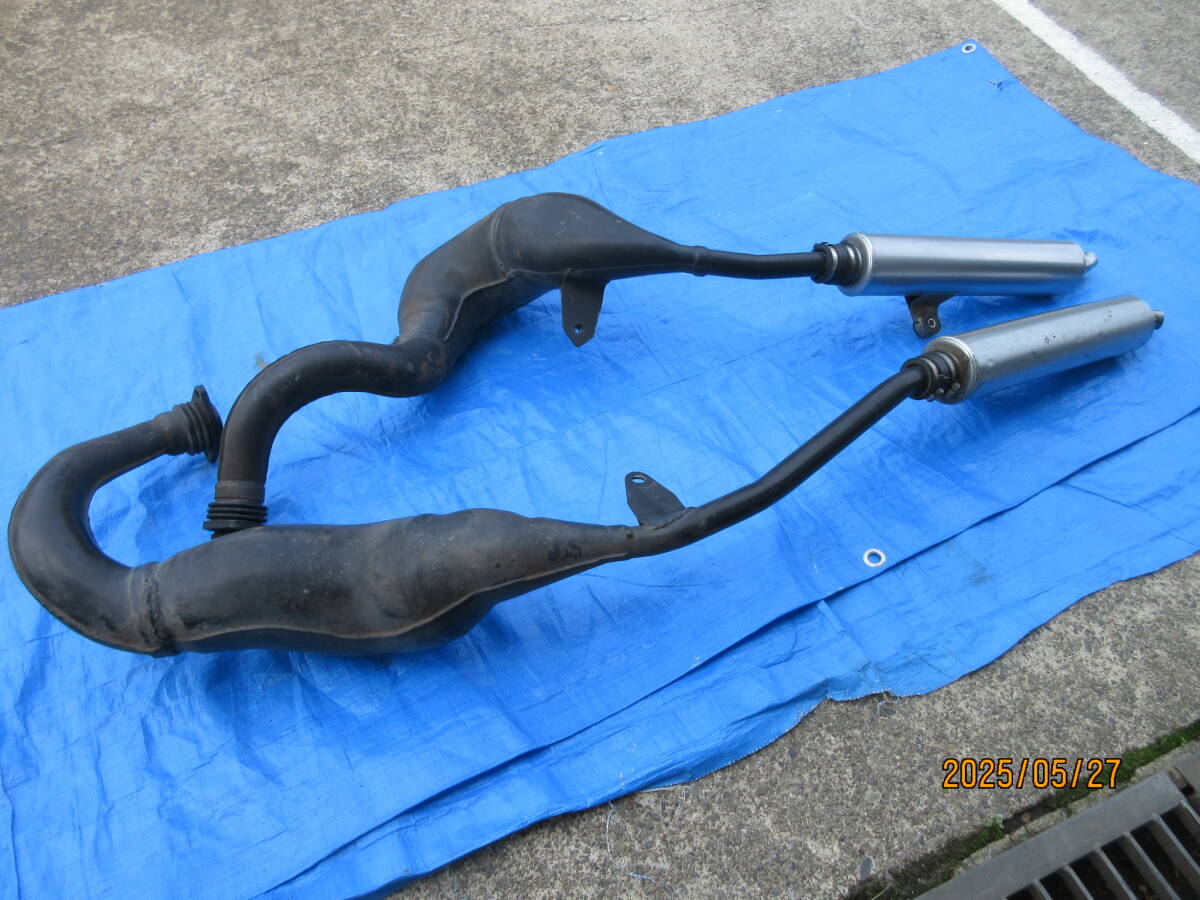 売切り 早い者勝ち RGV250ガンマ ノーマルマフラー SUZUKI純正 中古パーツ 廃盤品 入手困難部品!拍卖