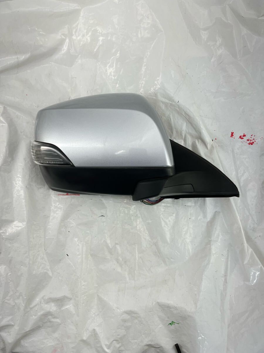 i5.23 綺麗 レガシィ BM9 純正 右ドアミラー 7ピン シルバー/G1U 右側運転席側 23年拍卖