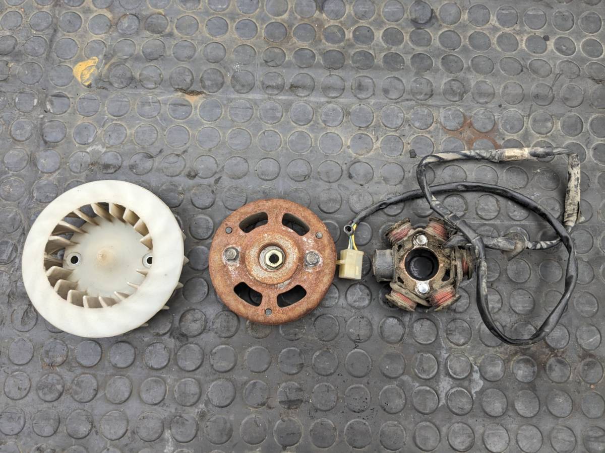 リード50 AF20 ジェネレーター フライホイール拍卖