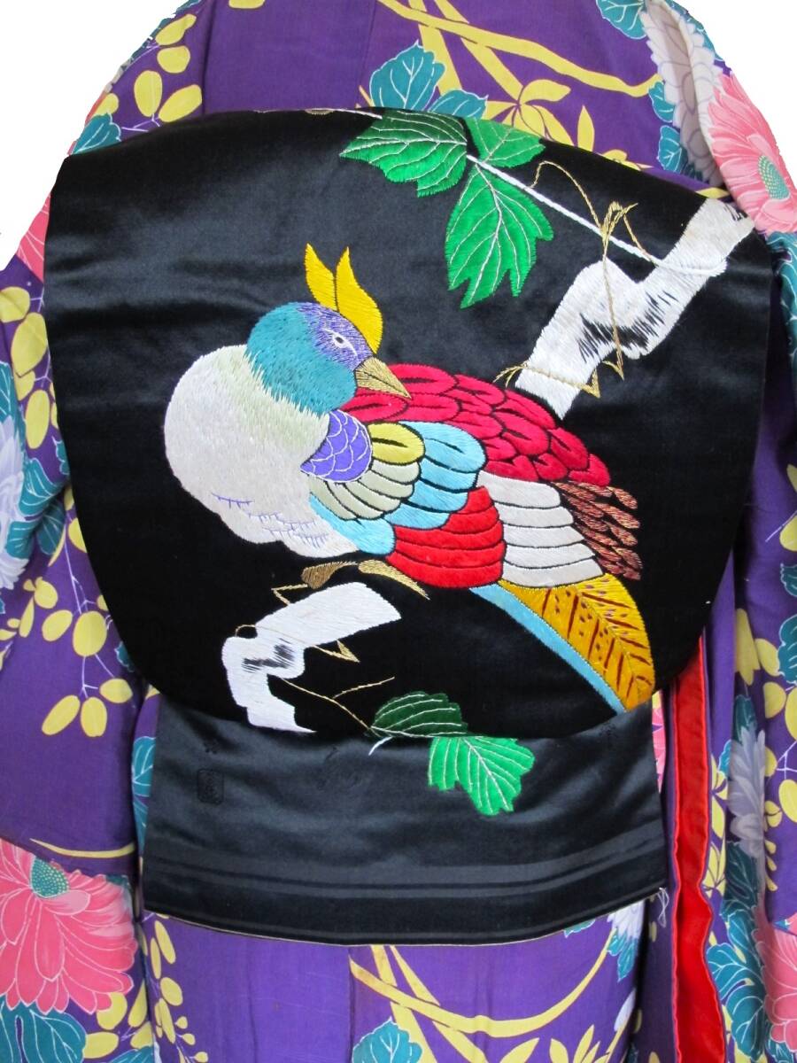 カラフル 尾長鳥 アンティーク総刺繍名古屋帯 黒繻子拍卖